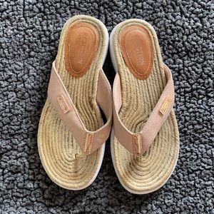 NEW Kenneth Cole Reaction Beach Wedge Sandals Size 6.5